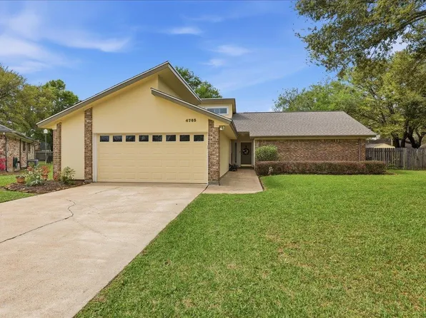 4705 London Cir, Orange, TX 77632