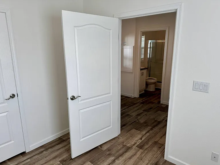 887 E Colonial Cir — Photo 20