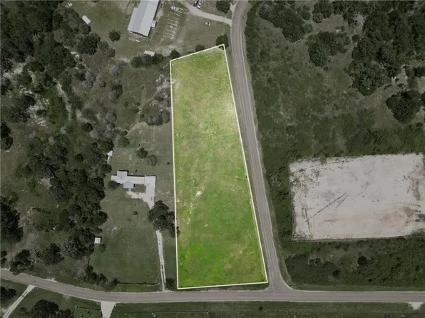 23403 Chisolm Trl, Navasota, TX 77868