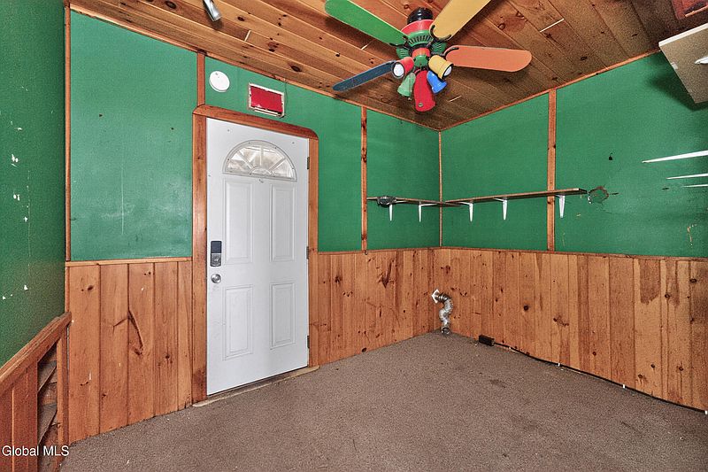 16th image of 62 McCrea Street