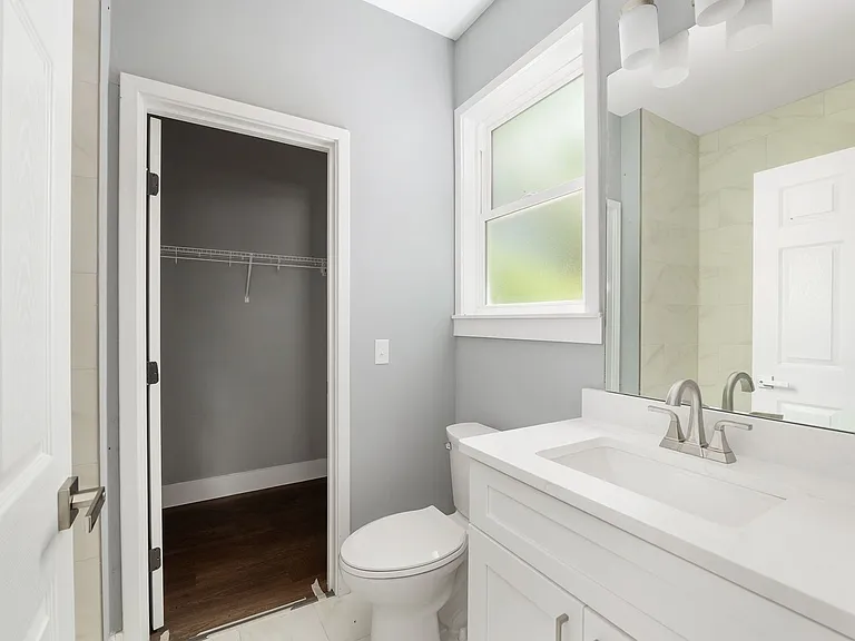424 NW 3rd Ave #1 — Photo 11