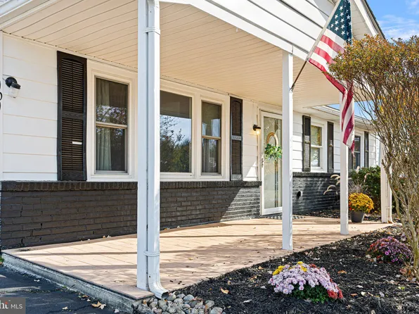 101 Rosewood Dr, Newark, DE 19713