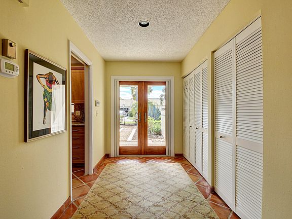 4th image of 9 Cambridge Drive