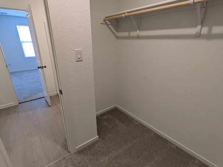 207 Pastar Fls — Photo 16