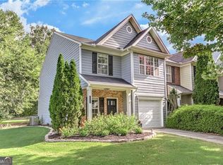 230 Magnolia Leaf Dr, Woodstock, GA 30188
