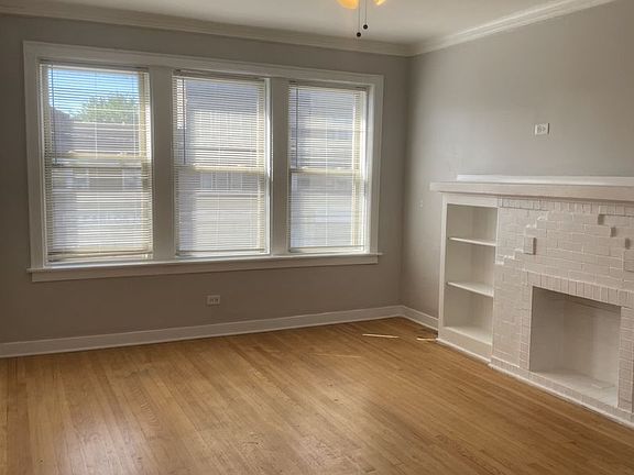 3rd image of 5256 W North Ave APT 2