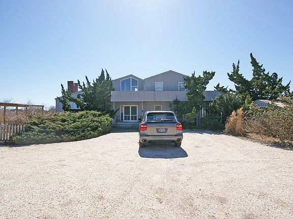 3rd image of 12 Bay View Dr