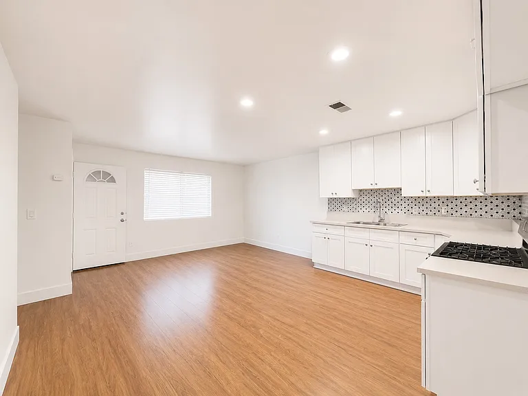 332 S Claudina St #332 — Photo 3