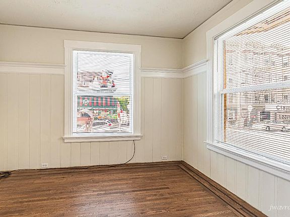 5th image of 1385 Clay St APT 2