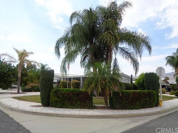 2nd image of 24941 Rosebrugh Ln