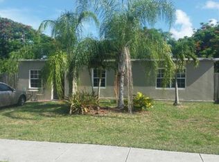 15472 Harrison Dr, Homestead, FL 33033
