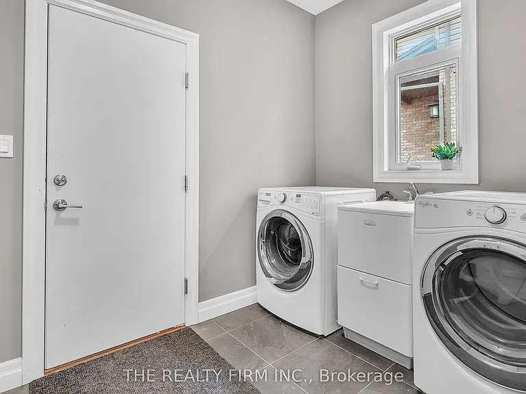 1773 Beaverbrook Ave — Photo 9