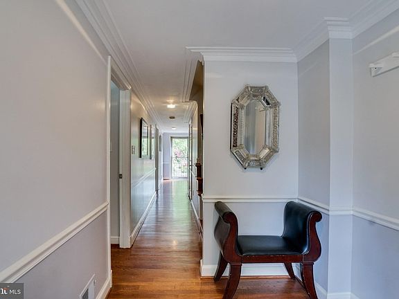 5th image of 2310 Sanford St
