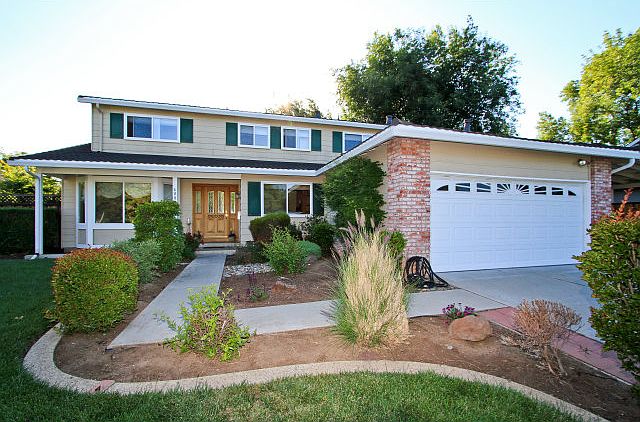 1st image of 6083 Knoll Park Ct
