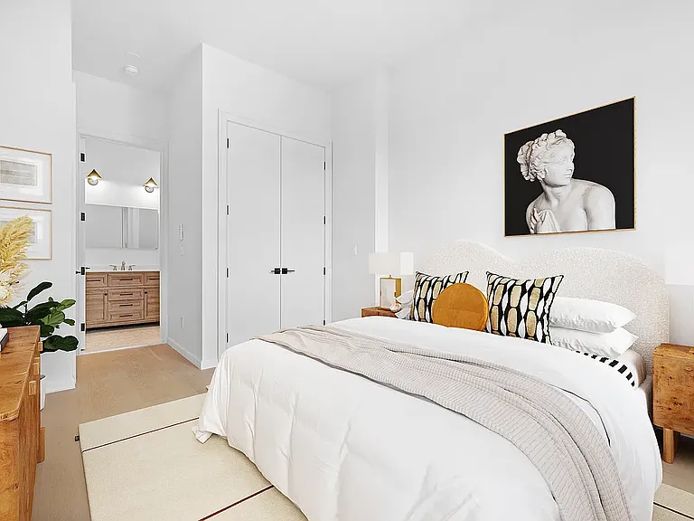 317 Court St #2A — Photo 7