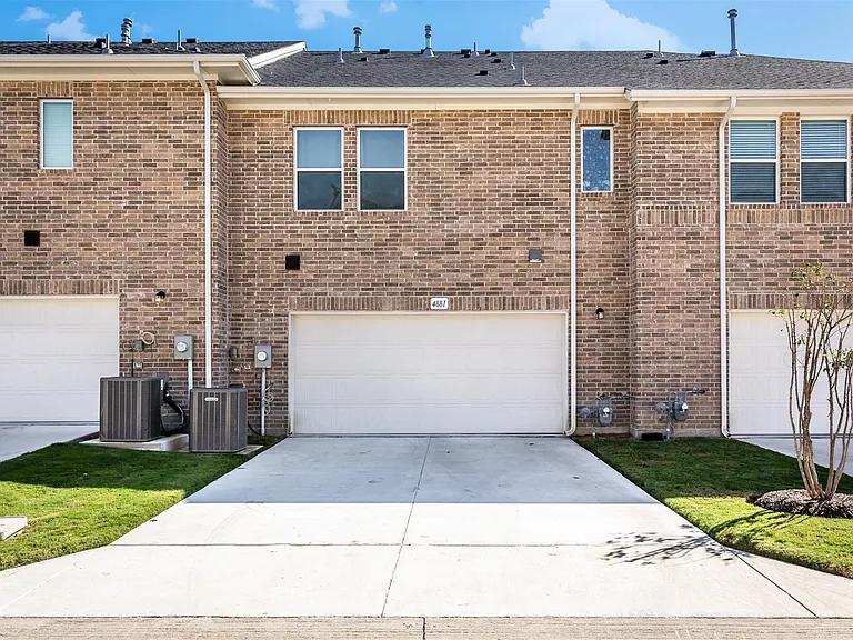 4881 Ellie Ln — Photo 15