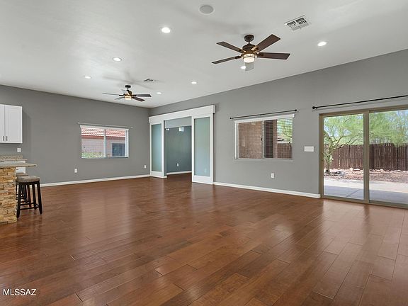 3rd image of 2642 S Falcon View Dr