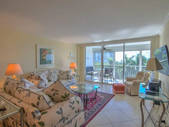 3 Bluebill Ave, Naples, FL