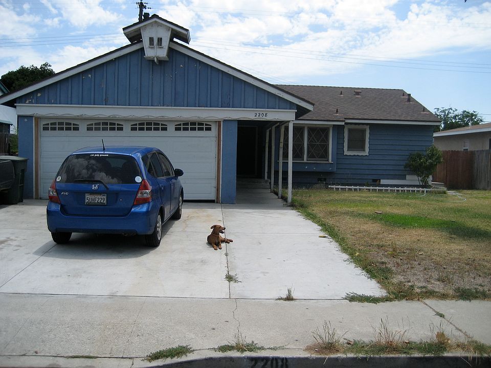 1st image of 2208 W Orange Grove Ave