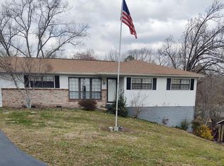 5711 Lyle Cir, Hixson, TN 37343