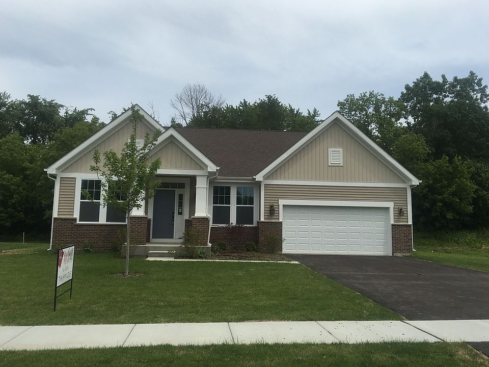 1st image of 11 Lake Vista Ct