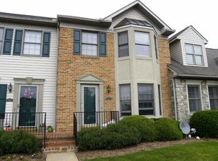 547 Cobblestone Ln, Lancaster, PA 17601