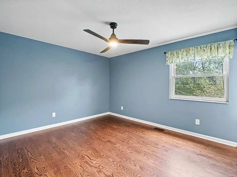 8822 S Balsam St — Photo 18