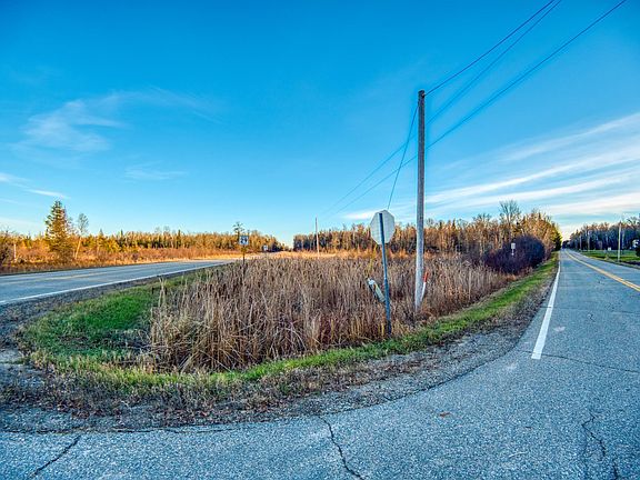 2nd image of Dora Lake Rd