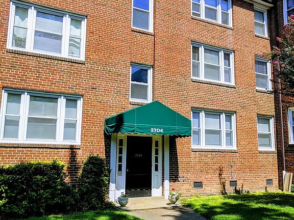 3rd image of 2704 Kensington Ave APT 2