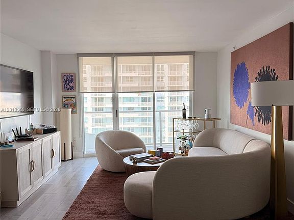 2nd image of 1155 Brickell Bay Dr APT 2904