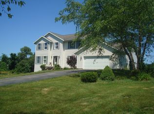 5545 Lincoln Ave, Saint Joseph, MI 49085