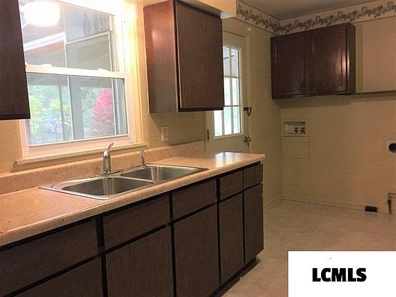 2nd image of 309 Grand Ave #311