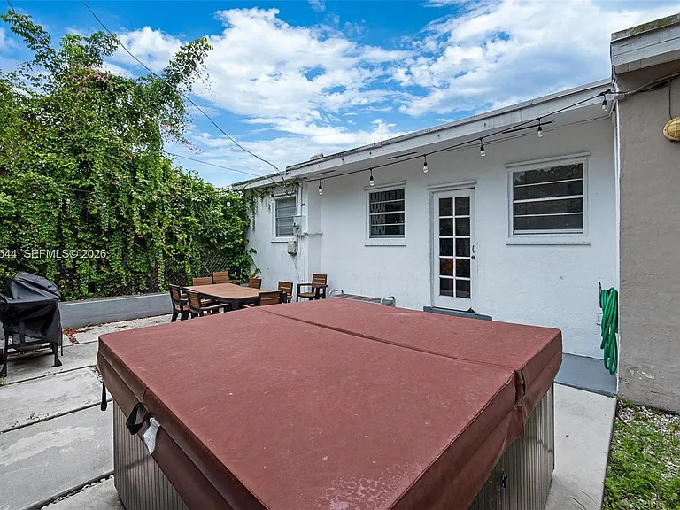 3629 SW 12th St #A — Photo 12