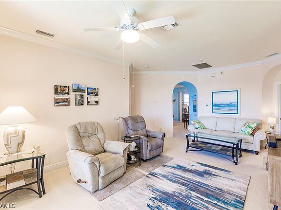 5th image of 14120 Cambridge Dr APT 203