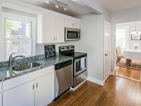 3rd image of 8 Adams St