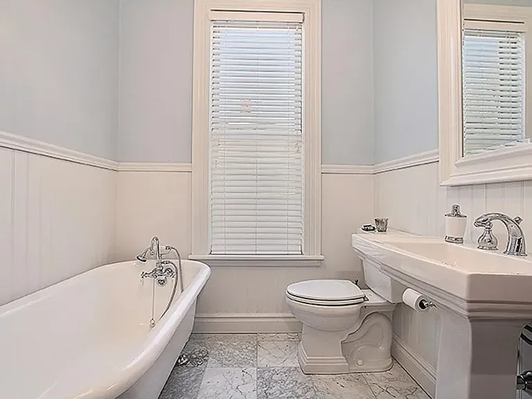 2938 Champa St — Photo 2