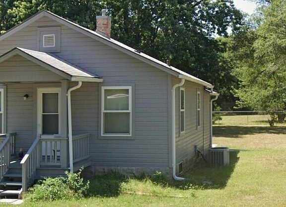 1823 Windsor, Newton, Ks 67114