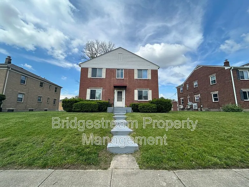 1549 Old Lane Ave #1