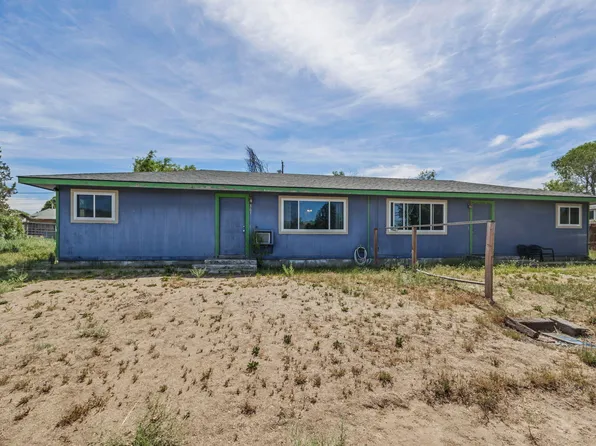 341 NE 8th St, Madras, OR 97741