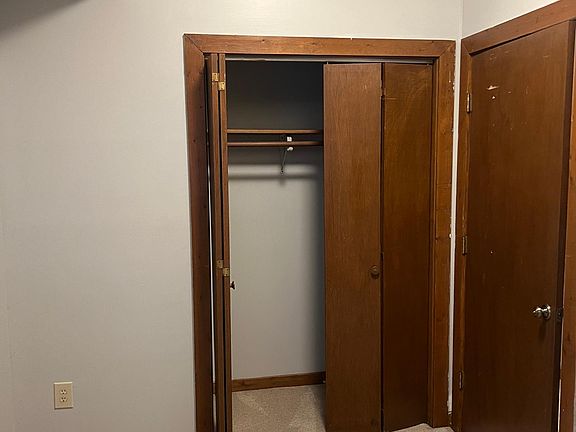 5th image of 134 Chatham Woods Dr Unit A