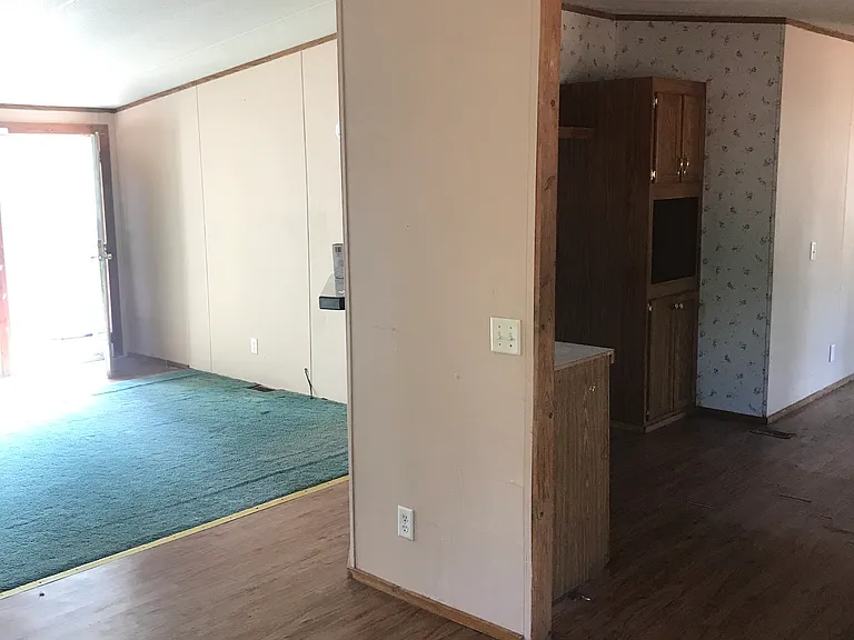 810 Woodtrail Dr — Photo 32