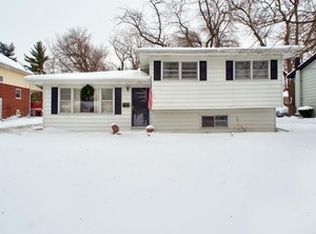 231 S Grace St, Lombard, IL 60148