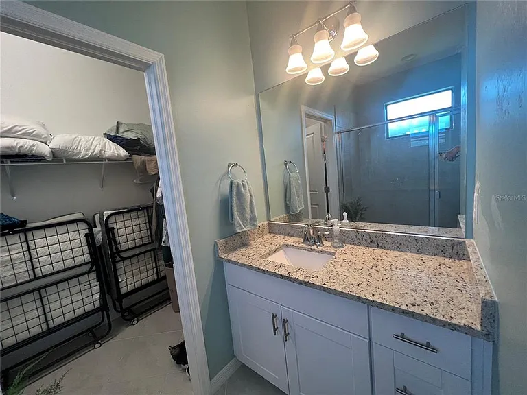 2040 Mackerel St — Photo 22