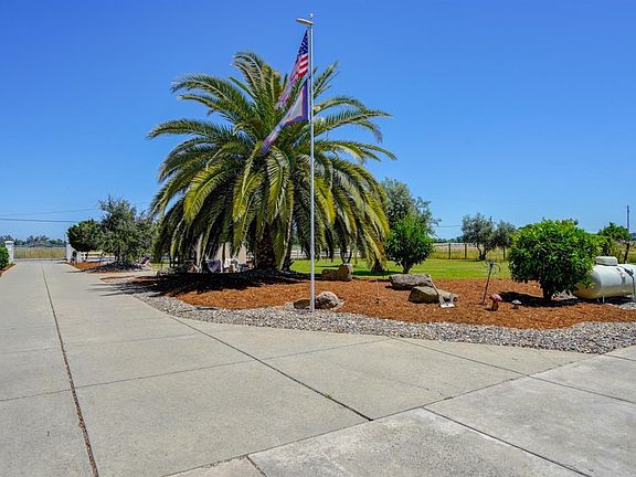 3rd image of 7745 Hartley Road