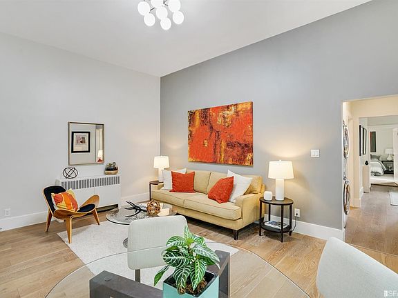 3rd image of 1620 Broadway APT 4