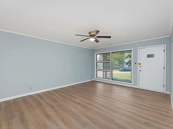 3rd image of 7564 E Oklahoma Pl