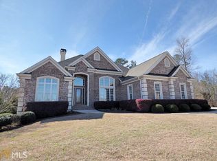 1097 Columbus Dr, Jonesboro, GA 30236