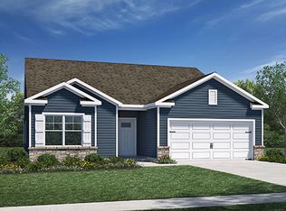 243 Woodland Sky Dr, Pataskala, OH 43062