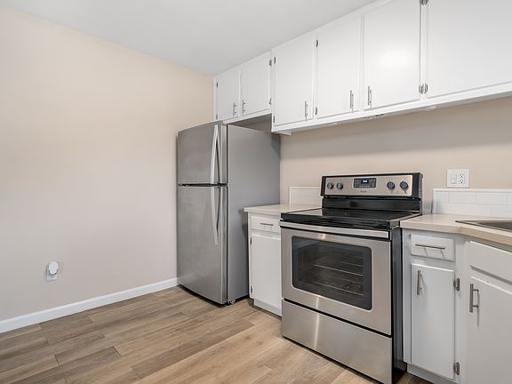 5th image of 236 N Chorro St #1