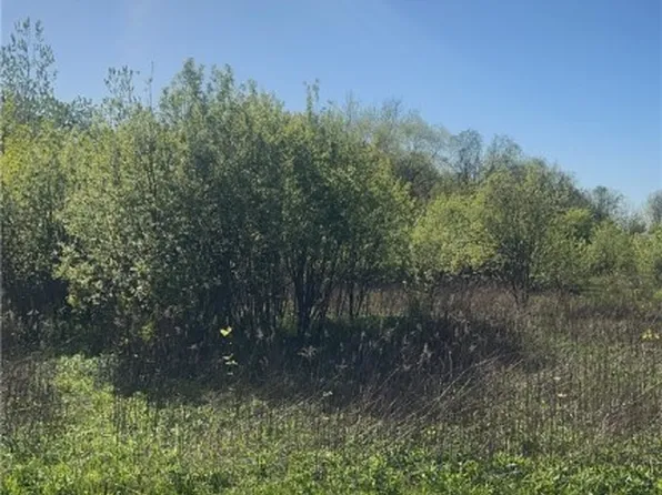 Franklin Rd, Girard, PA 16417